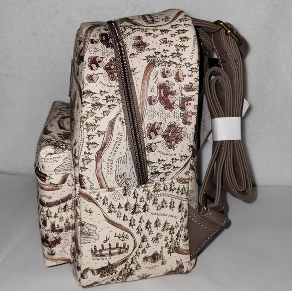 Loungefly Harry Potter School Ground Mini Backpack main image 5